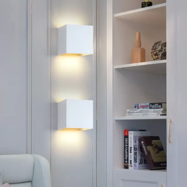 LED аплик за външно осветление 6W, бял – Ефективно и модерно осветление за премиум външни пространства