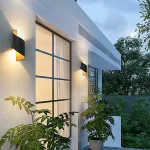 LED Premium фасадно осветление тип спирала, черно – уникално и издръжливо осветление за модерни сгради