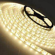LED лента 5050, 60 LED/м, 12W – Многофункционално осветление с регулируема светлина Топло Бяло и Студено Бяло