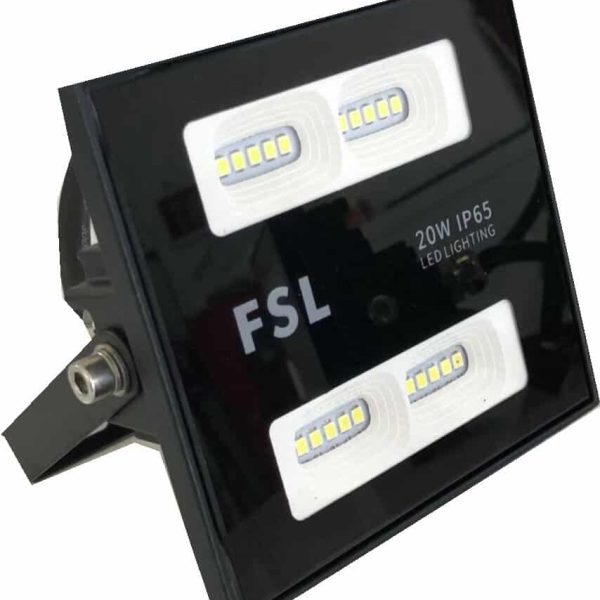 LED прожектор 20W, Топла светлина и IP65 – Премиум избор за стилно и устойчиво външно осветление