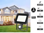LED прожектор Luminastar с датчик за движение 20W – Перфектен за дълготрайно осветление и стилни външни зони