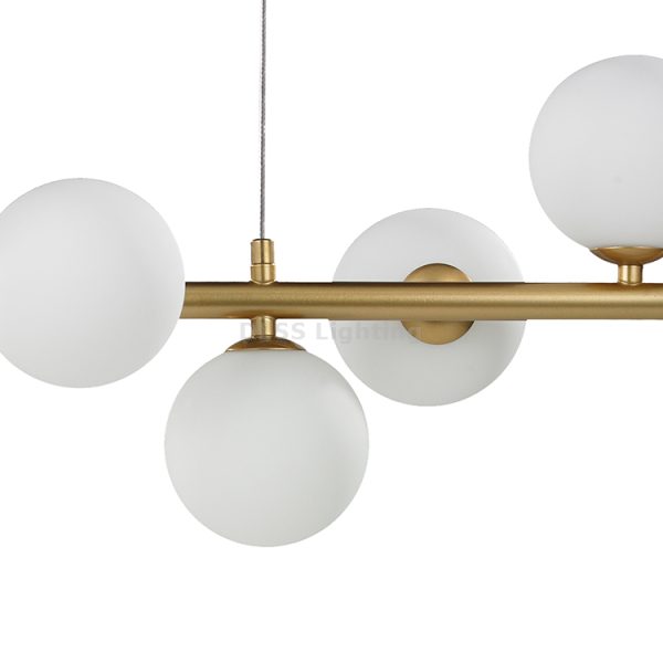 LED csillár DM 369-7GD Златен с 7 светлинни глобуса – Модерно и елегантно осветление за луксозен декор