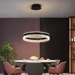 Луксозен LED пендел полилей DM1437BK Черен – Регулируем и многофункционален, идеален за модерни всекидневни и офиси