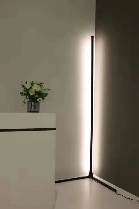 LED RGB ритъм лампа DM10001/1, 147см – Идеална за модерни всекидневни и зони за релакс