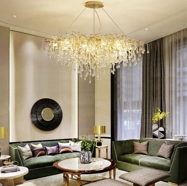 Артистичен полилей, 120x60см, с кристали и златна структура, DM Luxury Dining 1200×600 – Елегантен избор за хол, салон или трапезария
