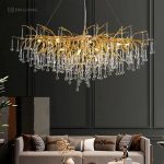 Артистичен полилей, 120x60см, с кристали и златна структура, DM Luxury Dining 1200×600 – Елегантен избор за хол, салон или трапезария