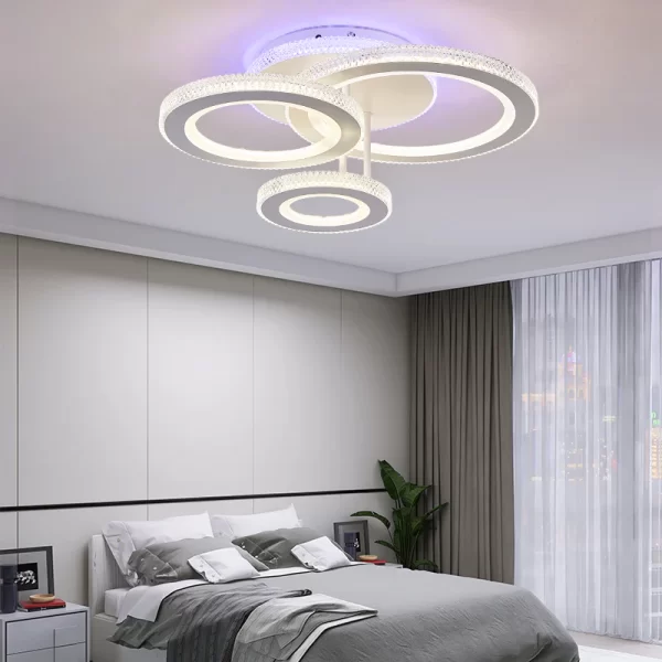 LED таванна лампа с регулируемо осветление, модерен дизайн и променлива функционалност – DM600-1+1+1 – Идеална за всяко помещение, което изисква персонализирано осветление.