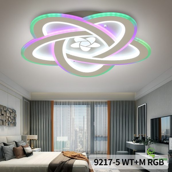 LED смарт полилей DM9217/5 WT/MRGB – Интелигентно осветление с управление чрез приложение и регулируеми цветове.
