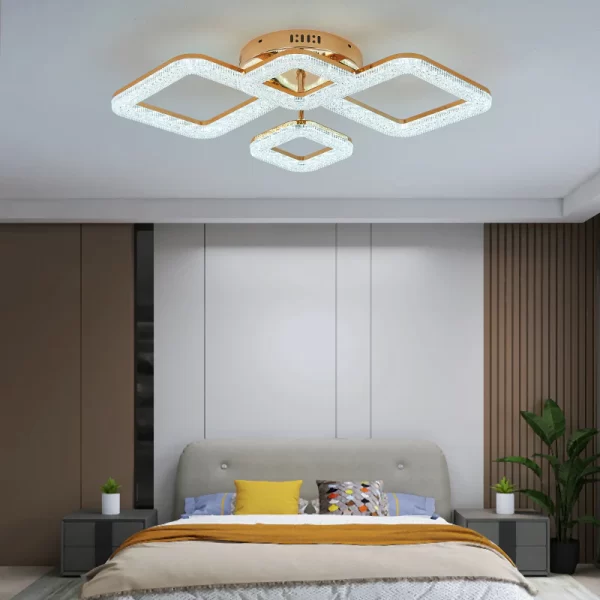 Елегантен LED csillár DM Living, Модел DM230/2+2 – Персонализирано Осветление с Винтидж Златни Акценти за Изискана Атмосфера