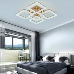 Луксозен LED csillár DM Living, Модел DM230/4+1 – Съвременна елегантност и регулируемо осветление със златно покритие за изискани стаи