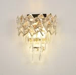 Луксозен LED аплик с кристали, елегантен дизайн, модел DM62111/2W, златист – изискано и ексклузивно осветление за всяко пространство